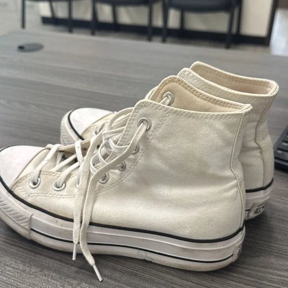 Women's High-Top Platform Canvas Sneakers - Cream Converse size 7 - Picture 3 of 7
